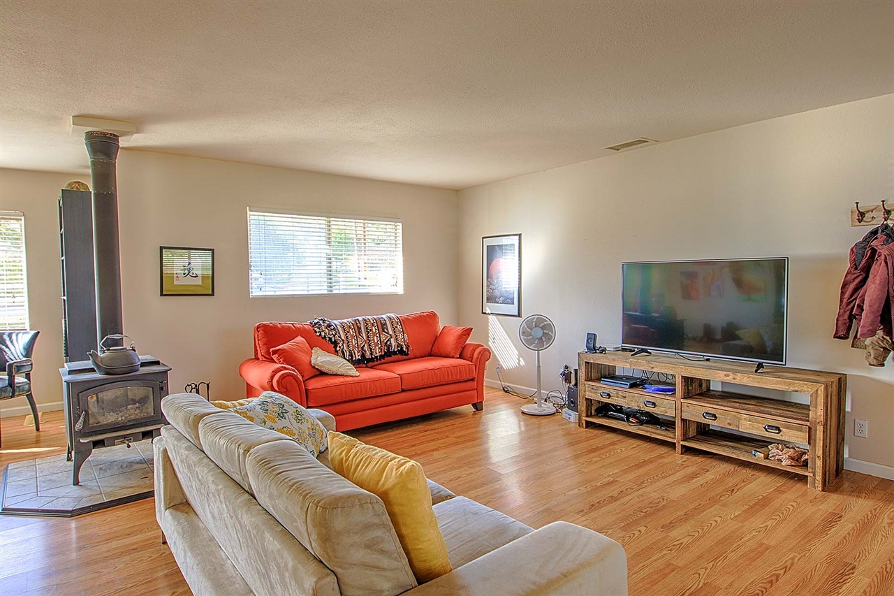 1933 Black Canyon Road Ramona, CA 92065 - Photo 10 of 11