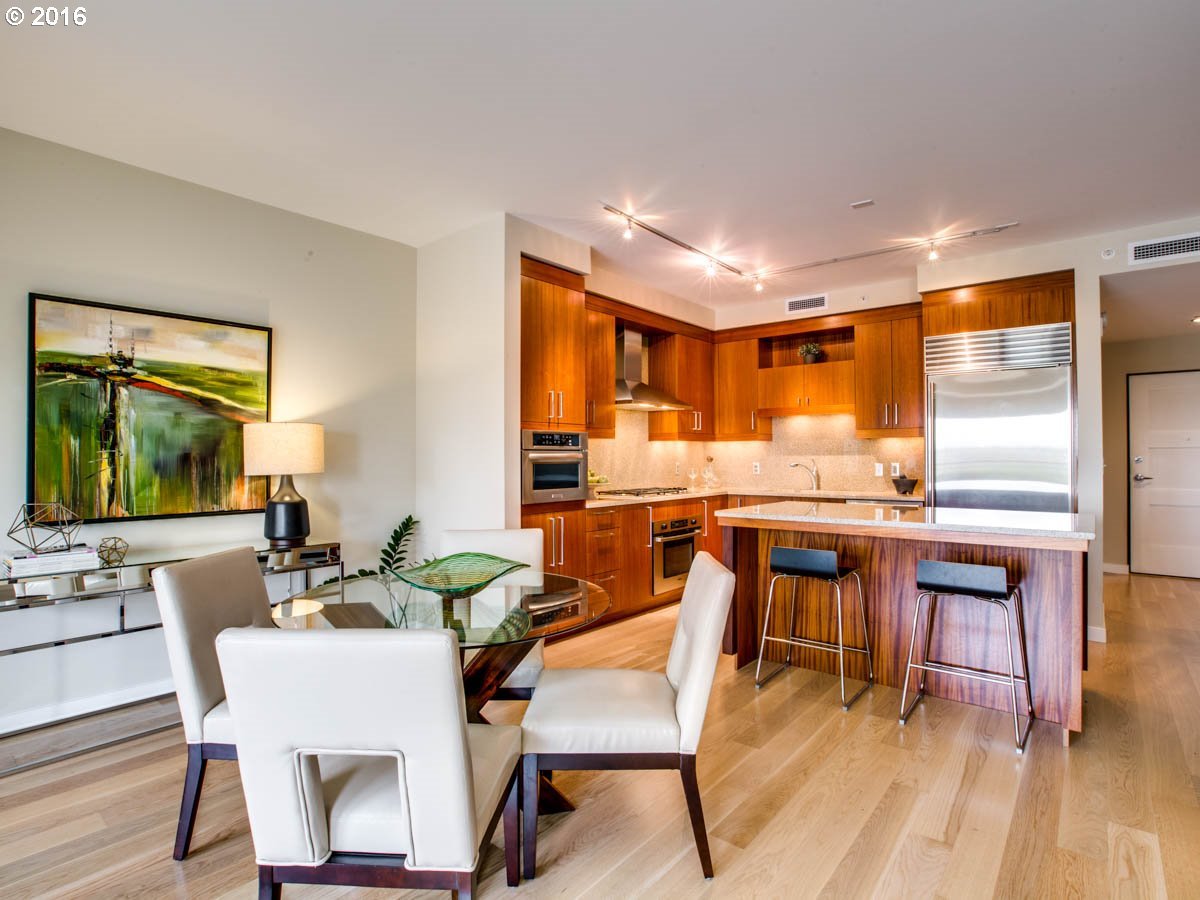 2351 Northwest Westover Road, Unit 513 Portland, OR 97210 - Photo 6 of 32 Gallery Image 6