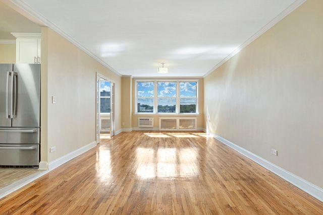 $794,043 | 207 Ocean Parkway, Unit 6F | Kensington