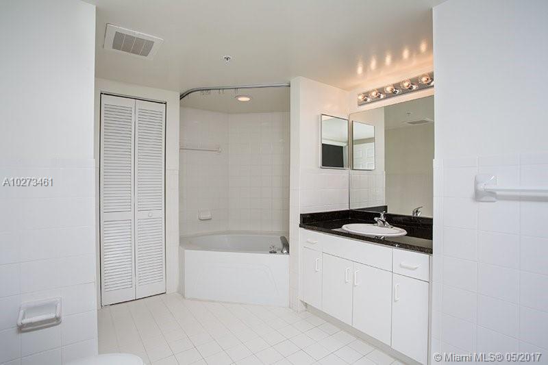 1500 Bay Road, Unit M514 Miami Beach, FL 33139 - Photo 24 of 35