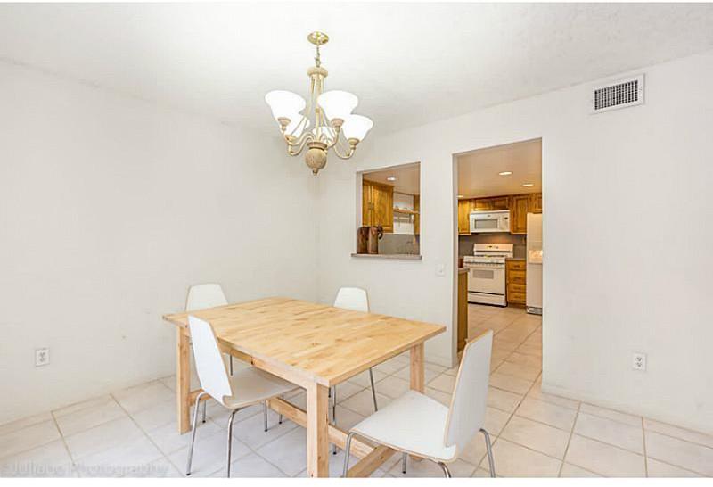 11561 Southwest 64th Street, Unit B Miami, FL 33173 - Photo 5 of 21