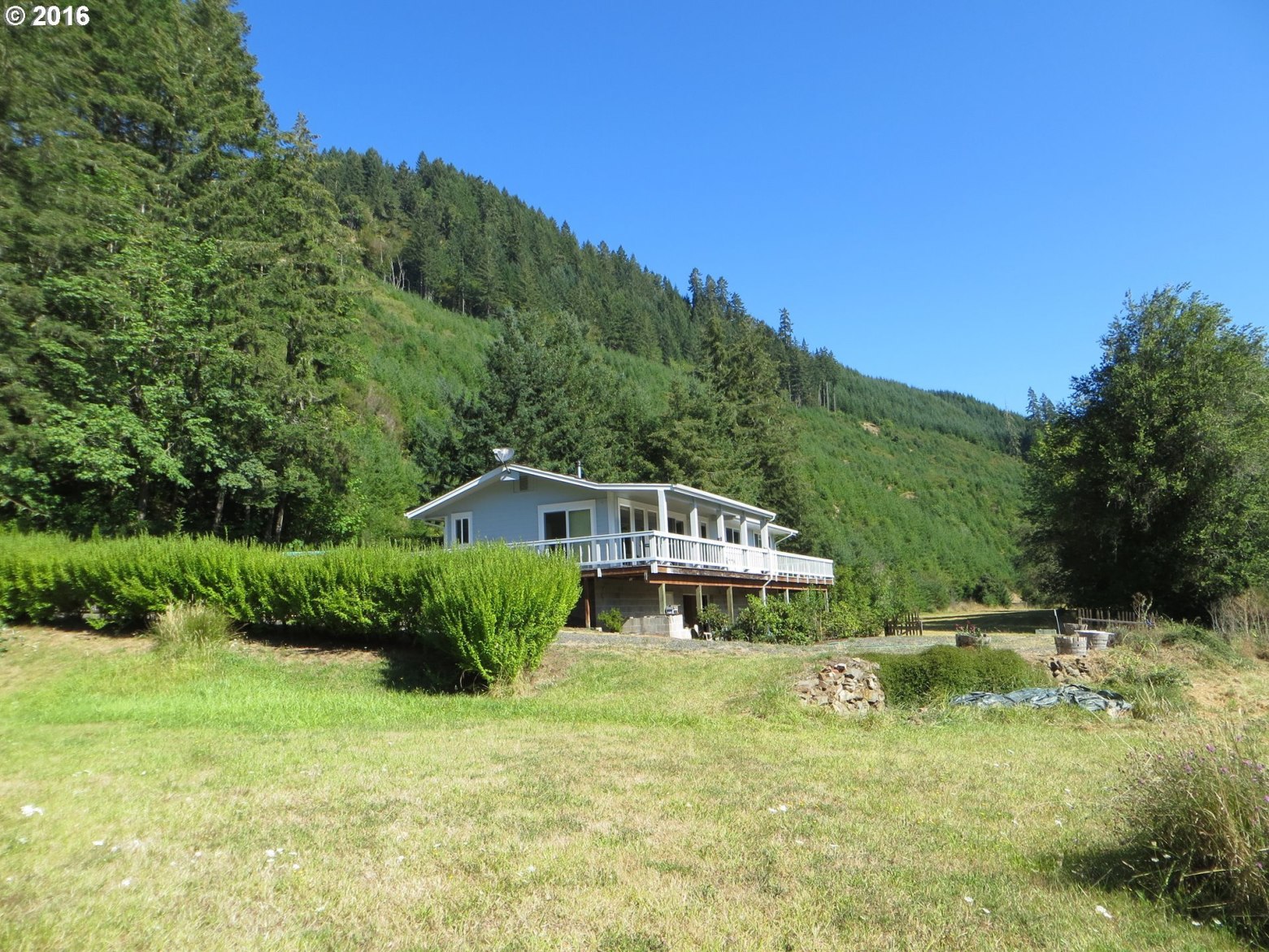 7805 Bullock Road Oakland, OR 97462 - Photo 28 of 32 Gallery Image 28