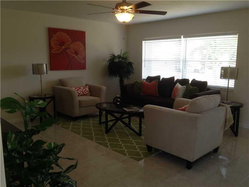 11171 Median Street Boca Raton, FL 33428 - Photo 3 of 13