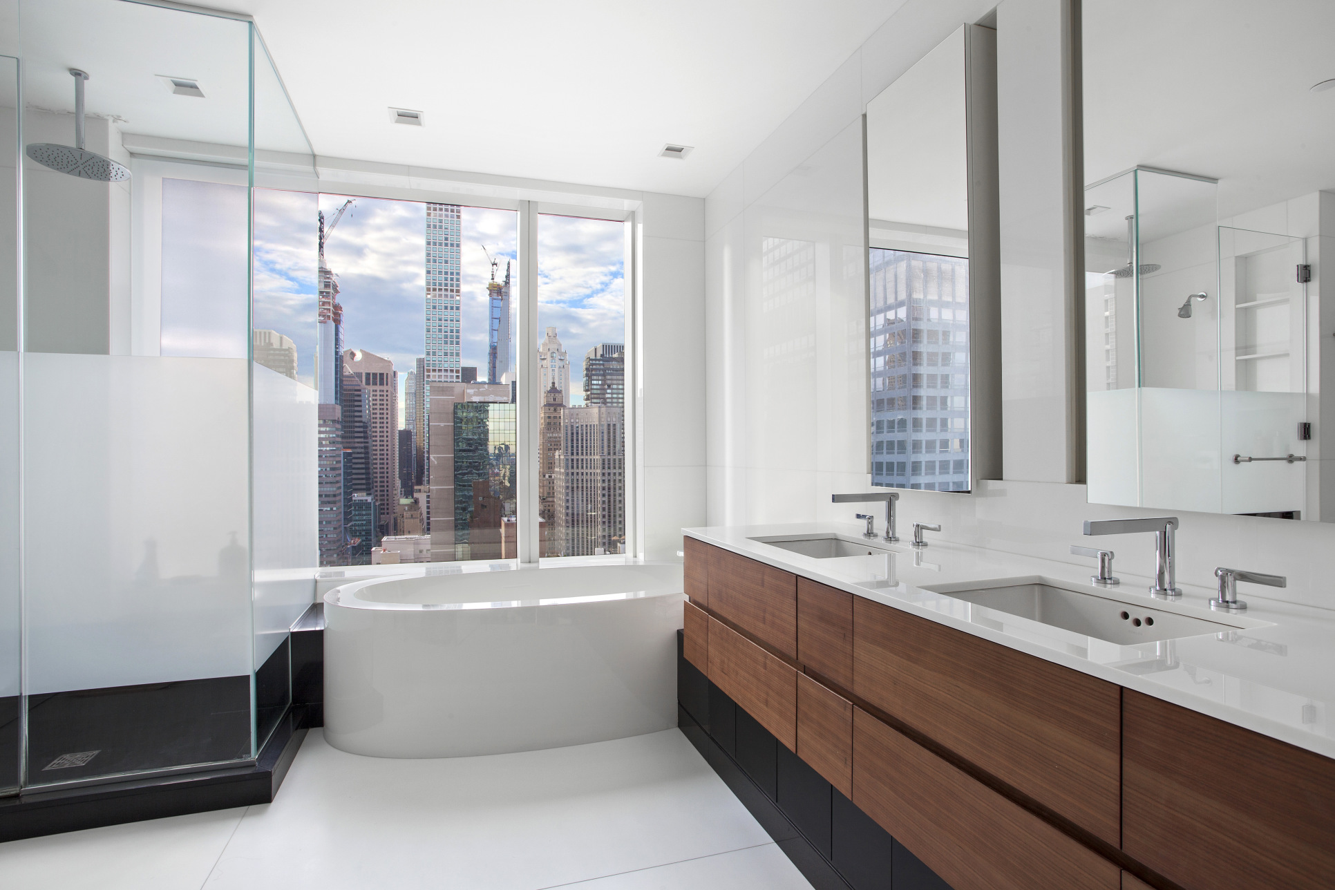 252 East 57th Street, Unit 40A Manhattan, NY 10022 - Photo 7 of 11