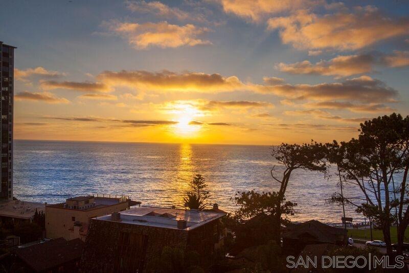 1020 Prospect Street, Unit 202 La Jolla, CA 92037 - Photo 3 of 12