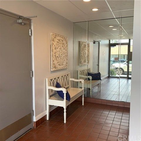 $379,900 | 185 Quincy Avenue, Unit 208, Long Beach, CA 90803