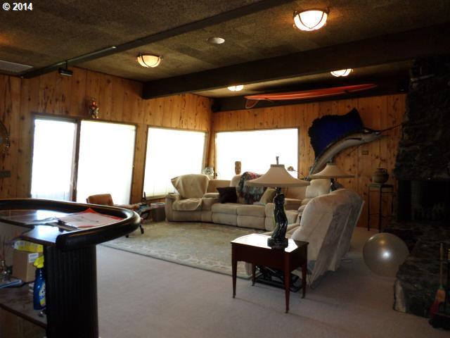 1160 Brockway Road Winston, OR 97496 - Photo 8 of 16 Gallery Image 8