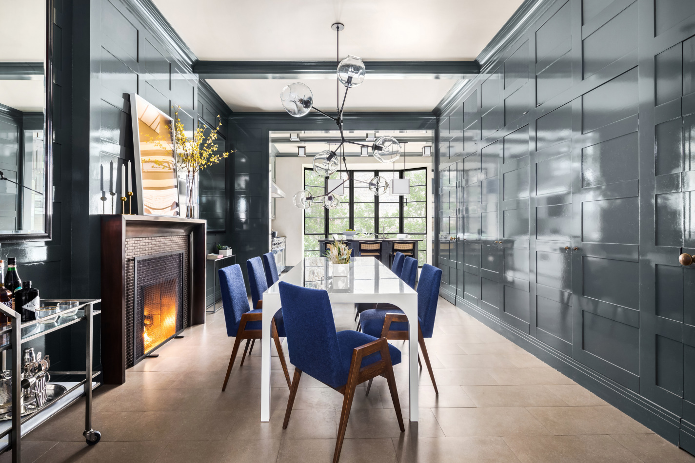 23 Perry Street Manhattan, NY 10014 - Photo 2 of 28