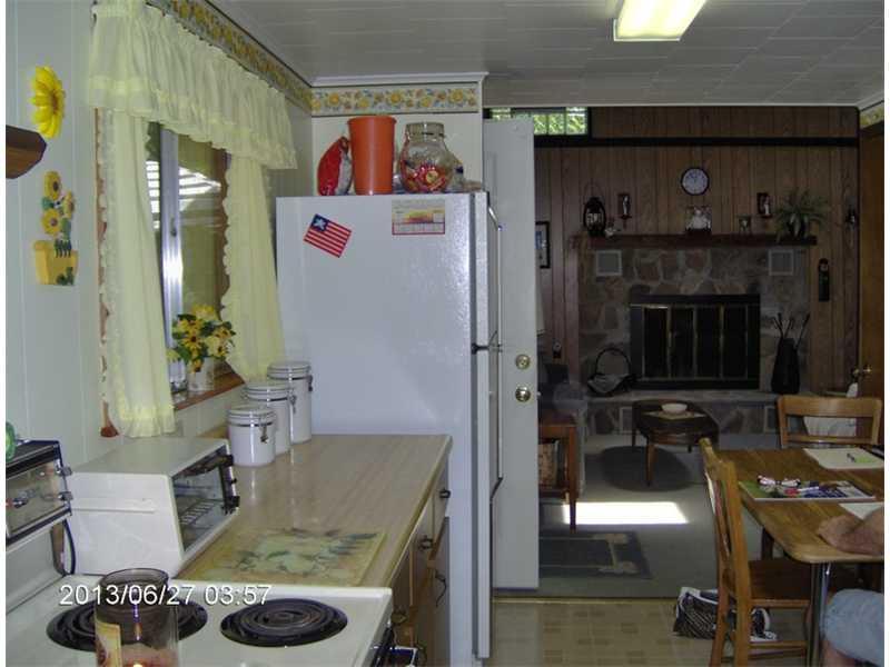 384 Lake Side Road Addison, PA 15411 - Photo 13 of 21