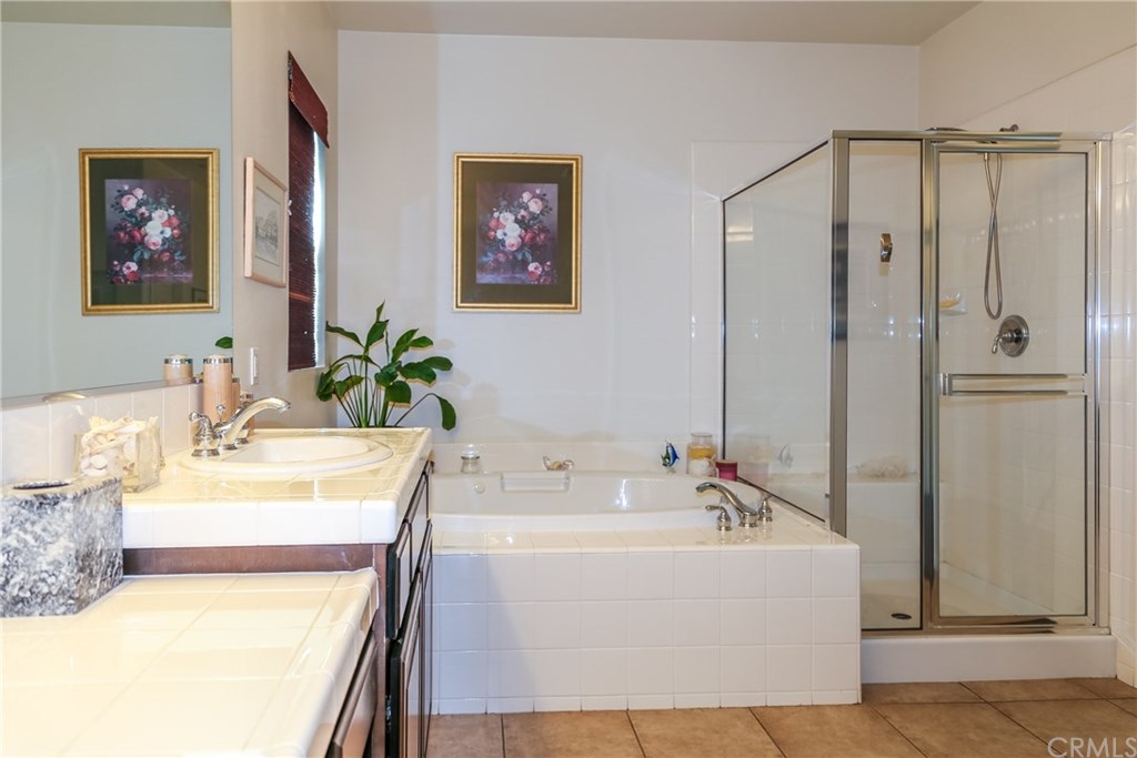 17013 Spring Canyon Place Riverside, CA 92503 - Photo 14 of 28