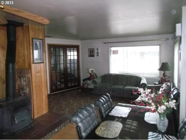 614 Southwest Court Avenue Pendleton, OR 97801 - Photo 8 of 12