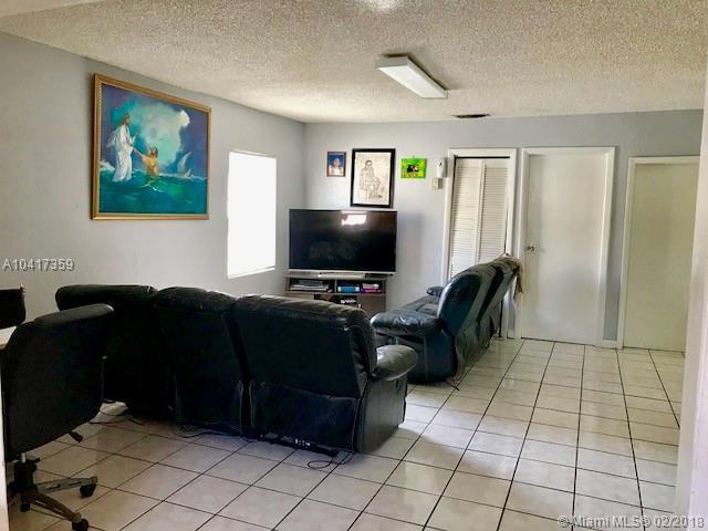 2424 Northwest 28th Street Miami, FL 33142 - Photo 19 of 24