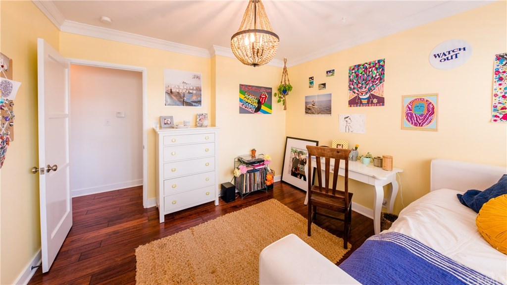 528 24th Street Manhattan Beach, CA 90266 - Photo 13 of 32