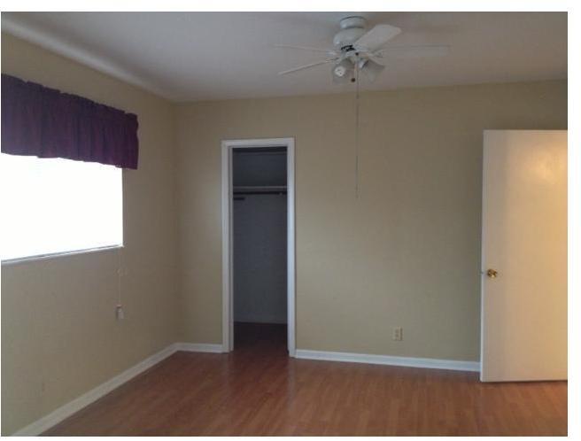 600 South 46th Avenue Hollywood, FL 33021 - Photo 5 of 6