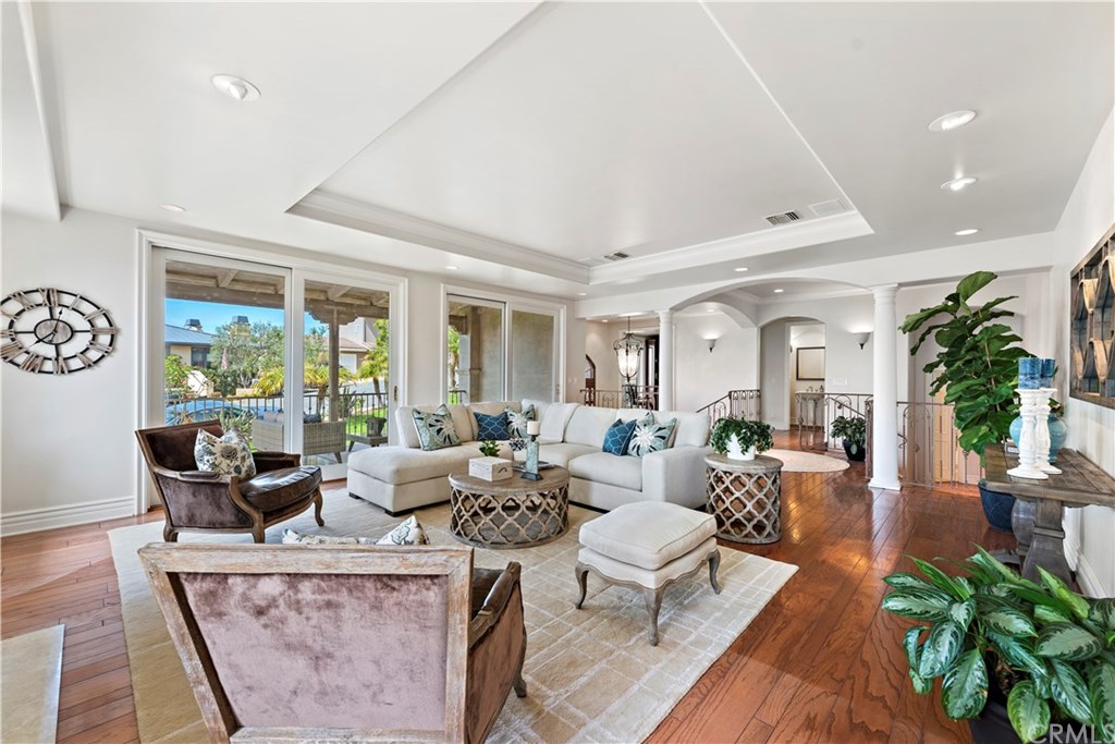 1356 Skyline Drive Laguna Beach, CA 92651 - Photo 11 of 35