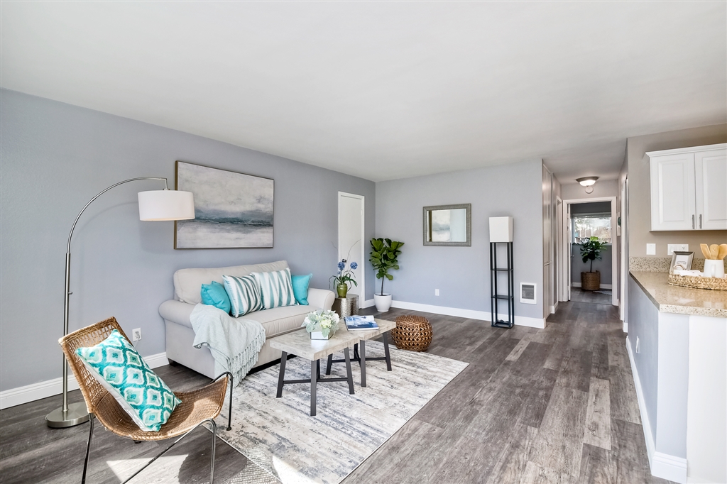 808 Regal Road, Unit 3J Encinitas, CA 92024 - Photo 2 of 16
