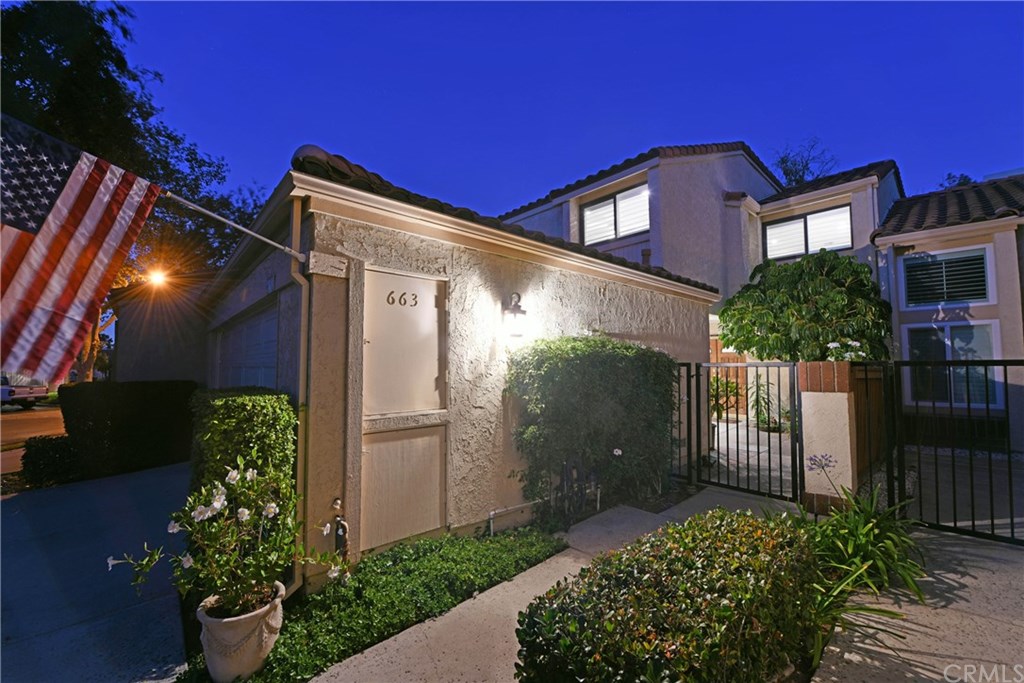 663 Colonial Circle Fullerton, CA 92835 - Photo 2 of 46
