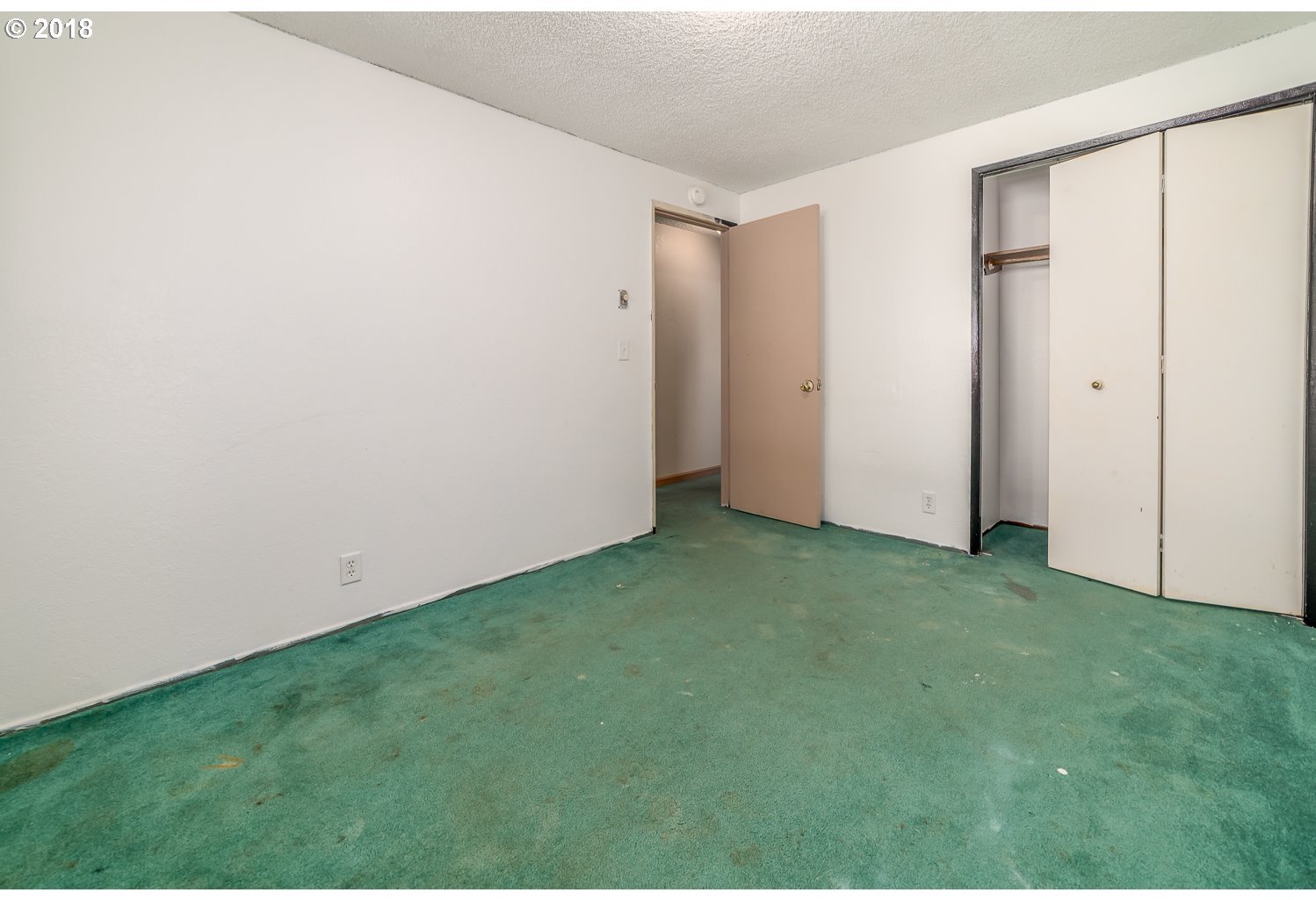 6312 C Street Springfield, OR 97478 - Photo 10 of 29