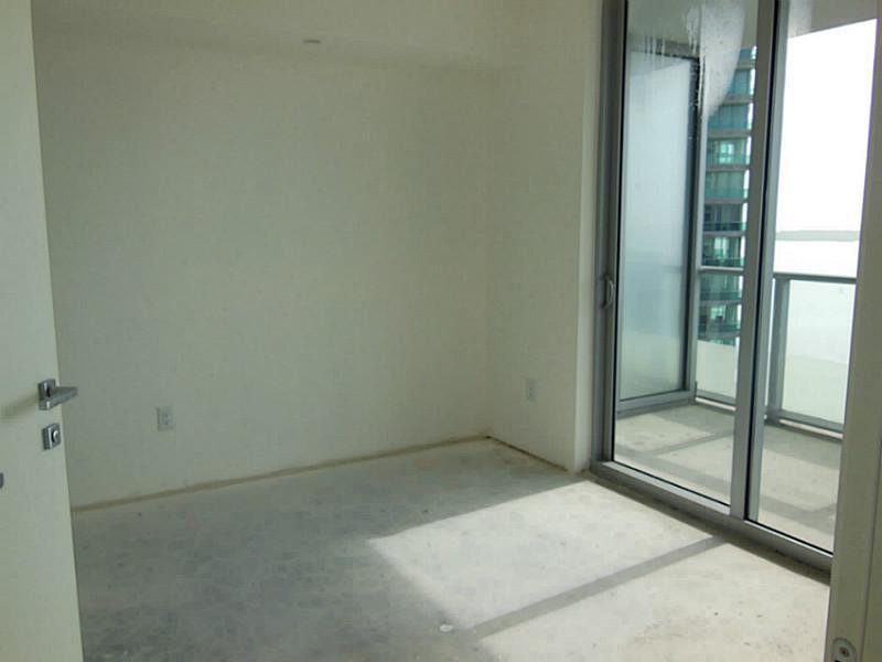 1300 Brickell Bay Drive, Unit 3003 Miami, FL 33131 - Photo 12 of 24