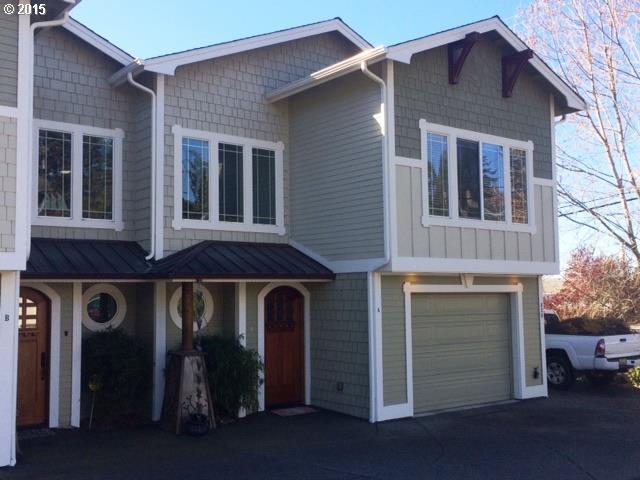 828 Pioneer Road, Unit A Brookings, OR 97415 - Photo 1 of 16 Gallery Image 1