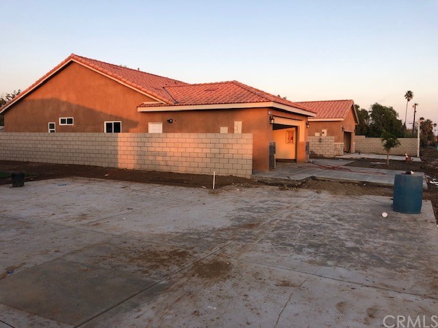 9272 Olive Street Fontana, CA 92335 - Photo 15 of 18