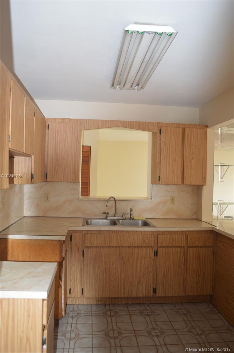 1001 Southwest 13th Avenue Miami, FL 33135 - Photo 11 of 22