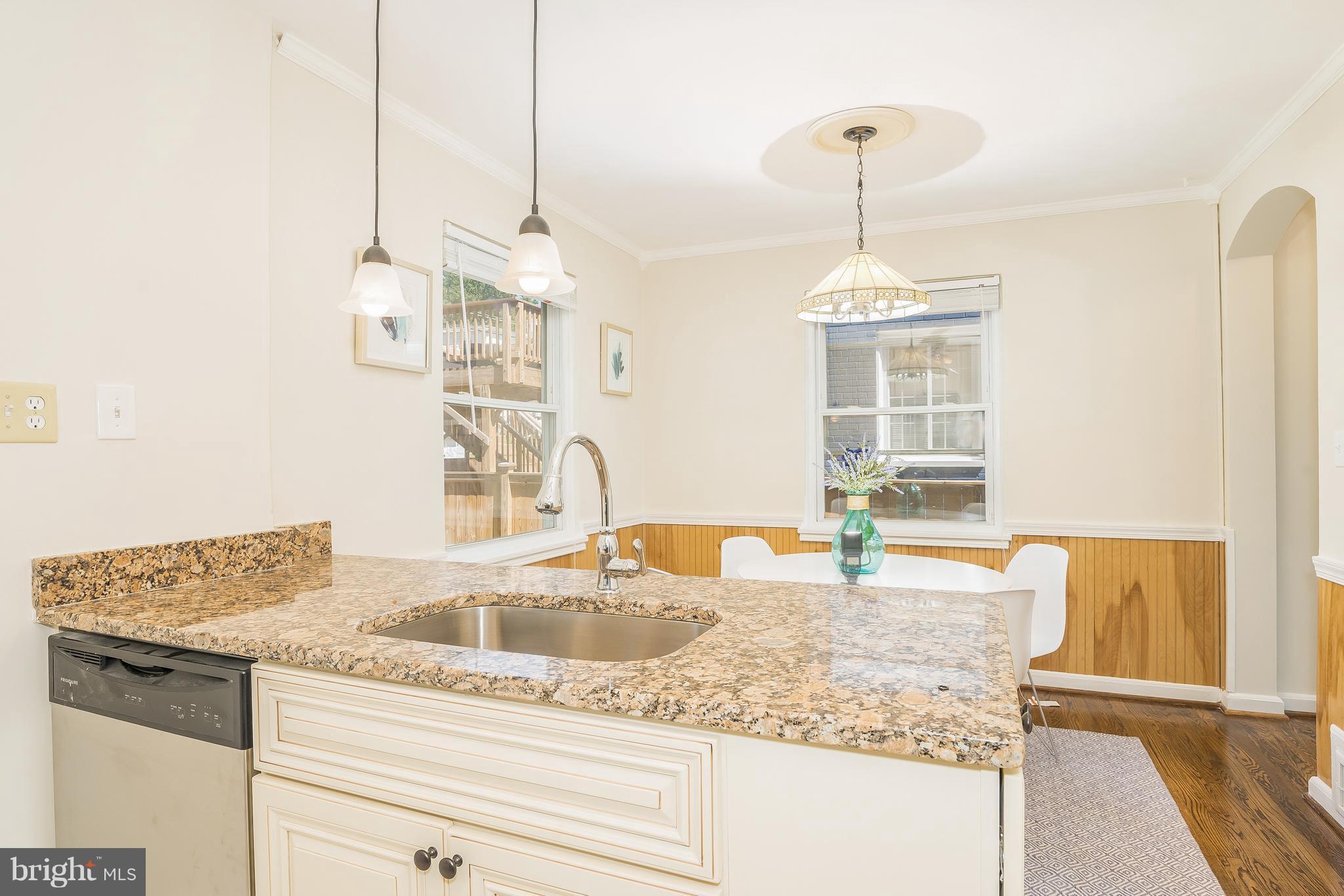 5026 Sargent Road Northeast Washington, DC 20017 - Photo 7 of 27