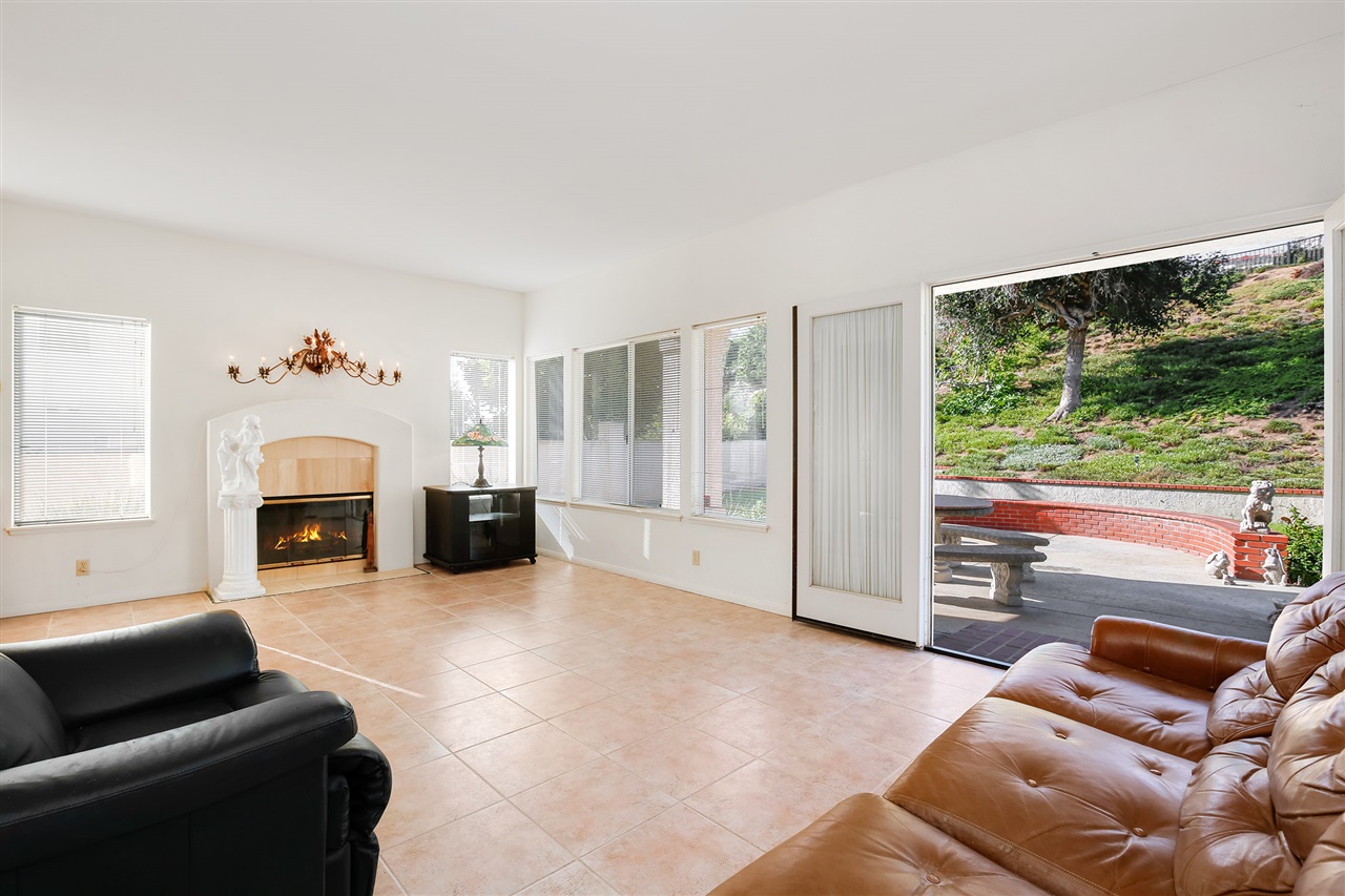 4626 Pannonia Road Carlsbad, CA 92008 - Photo 10 of 25
