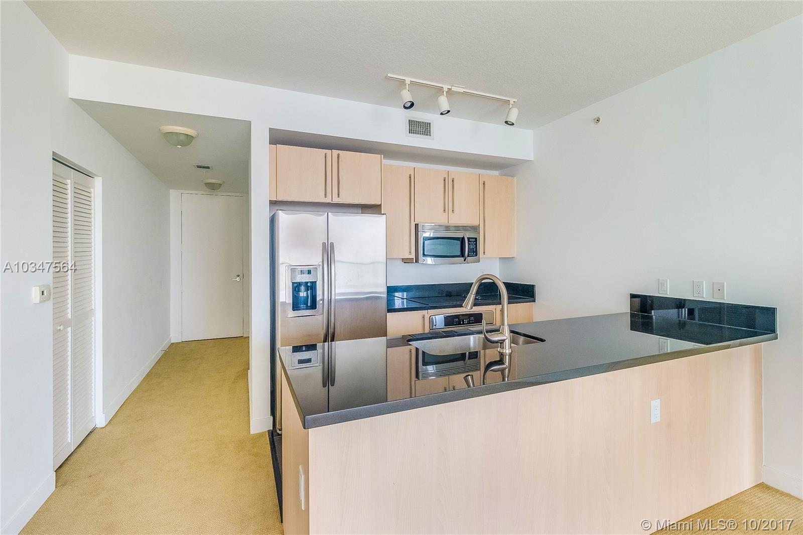 79 Southwest 12th Street, Unit 2710S Miami, FL 33130 - Photo 2 of 33
