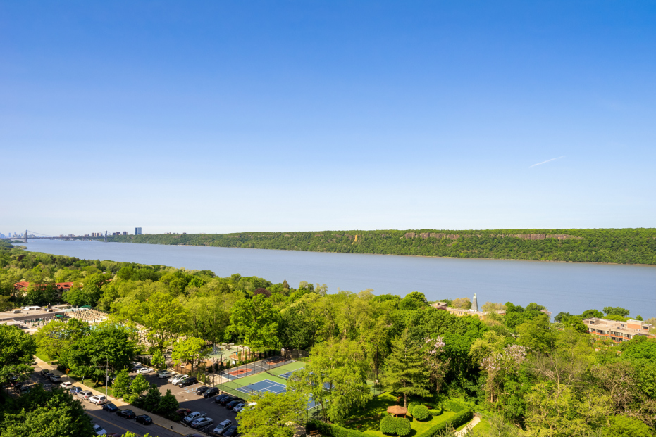 5900 Arlington Avenue, Unit 17K Bronx, NY 10471 - Photo 8 of 25