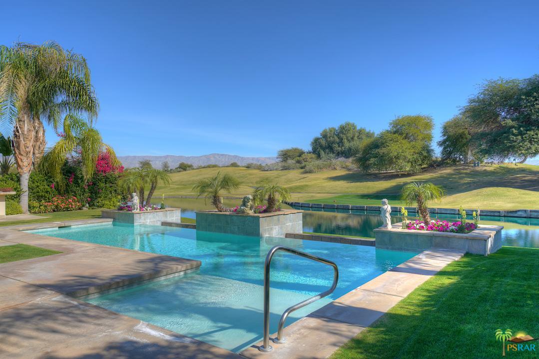 344 Loch Lomond Road Rancho Mirage, CA 92270 - Photo 2 of 44