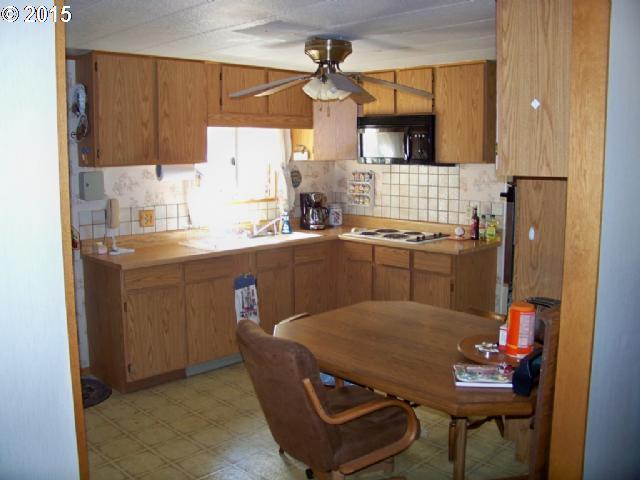 1993 Headquarters Road Castle Rock, WA 98611 - Photo 1 of 12 Gallery Image 1