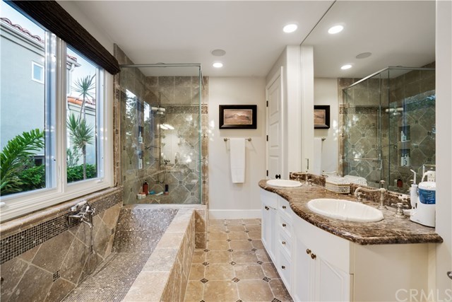 420 De Sola Terrace Corona del Mar, CA 92625 - Photo 9 of 19