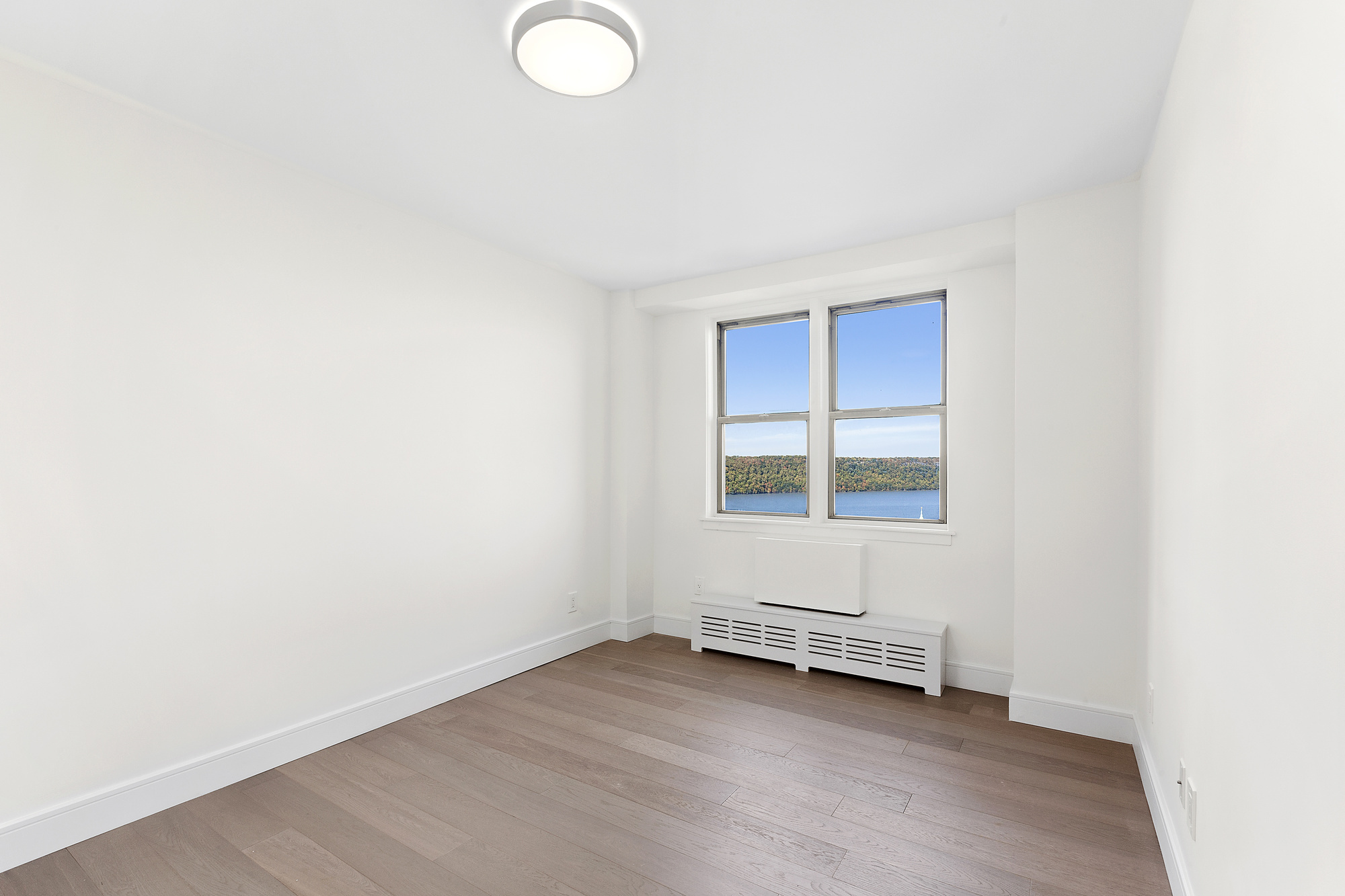 5900 Arlington Avenue, Unit 17B Bronx, NY 10471 - Photo 4 of 19