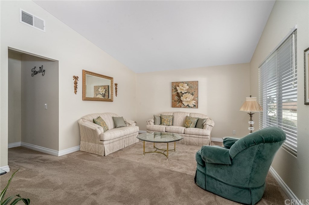 1207 Paseo Hermosa Oceanside, CA 92056 - Photo 7 of 23