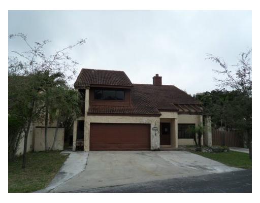 15038 Southwest 89th Ter Road Miami, FL 33196 - Photo 1 of 17