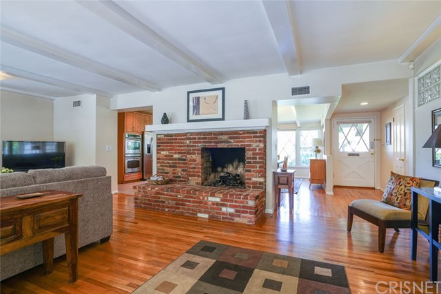 14026 Chandler Boulevard Sherman Oaks, CA 91401 - Photo 15 of 36