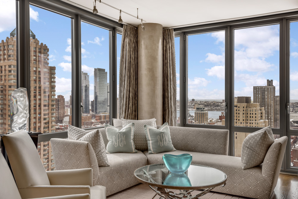 310 West 52nd Street, Unit 25B Manhattan, NY 10019 - Photo 2 of 9