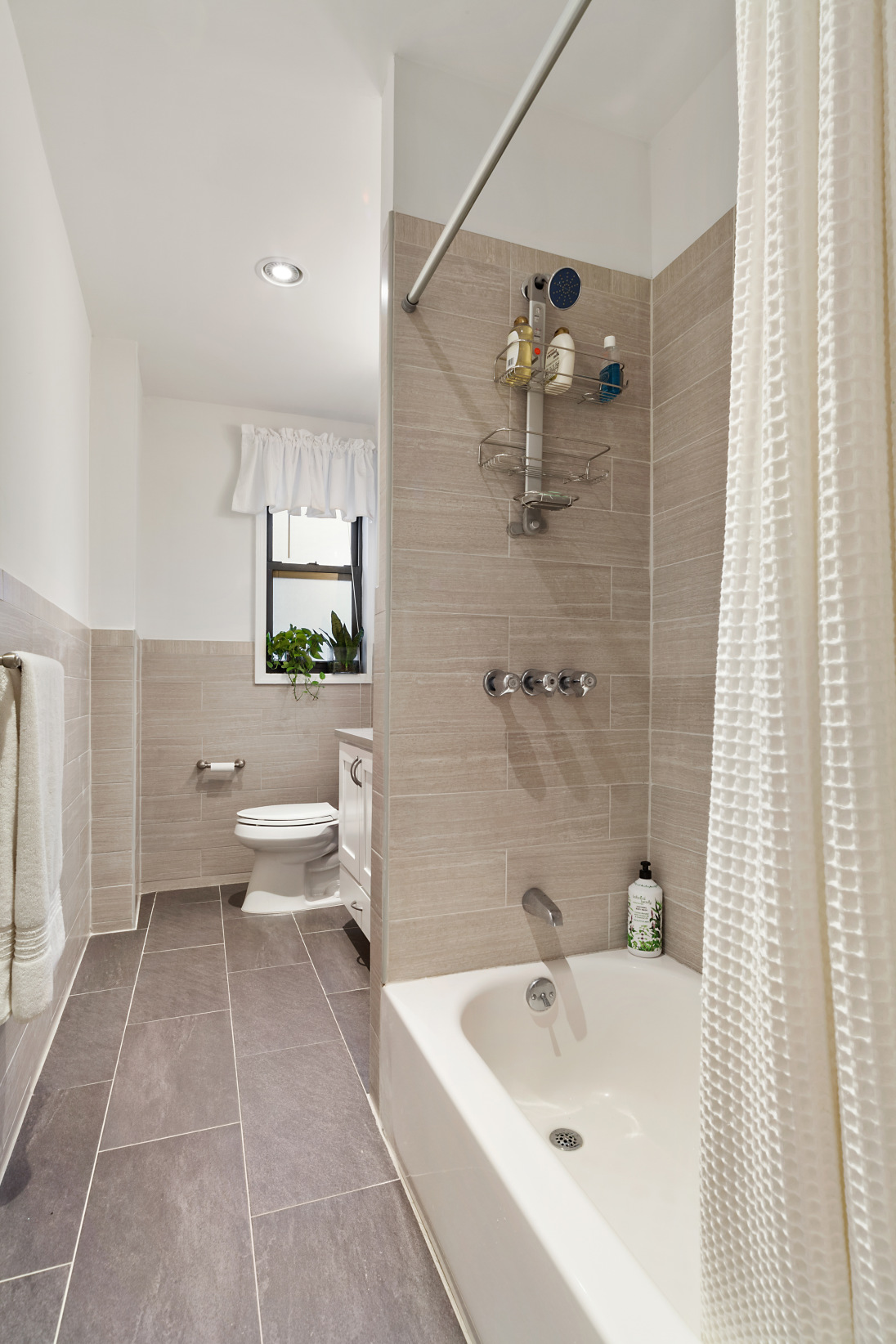 573 6th Street, Unit 11 Brooklyn, NY 11215 - Photo 5 of 11