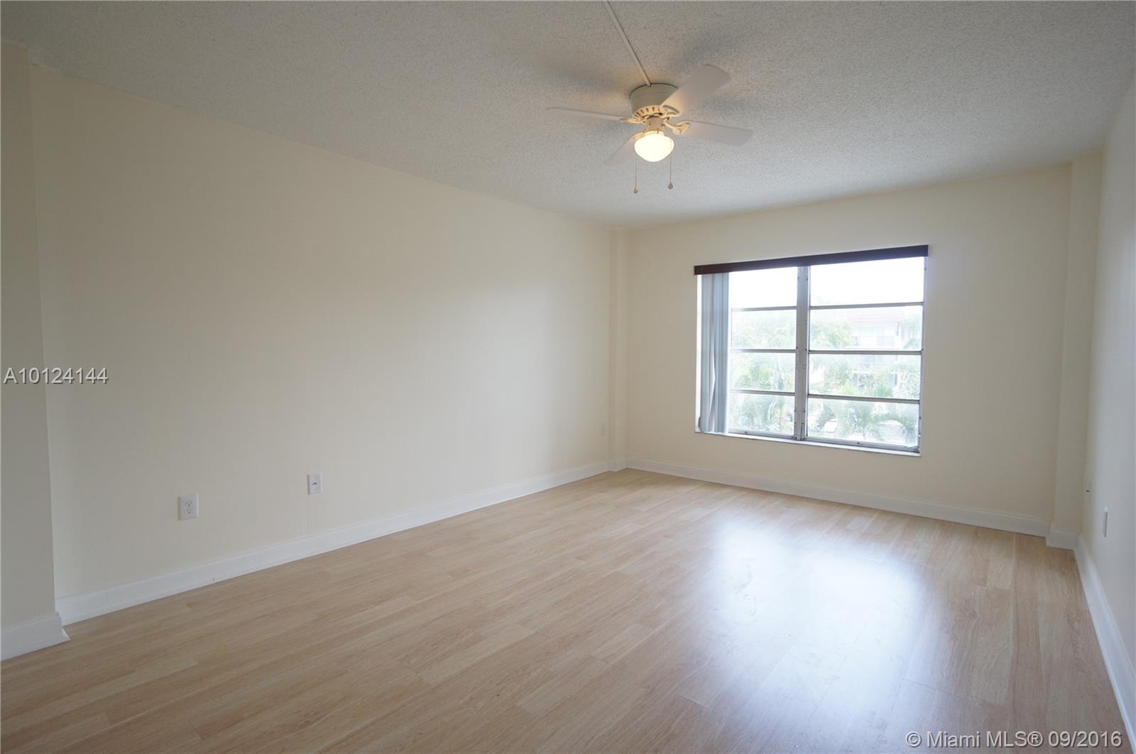 4164 Inverrary Drive, Unit 309 Lauderhill, FL 33319 - Photo 10 of 29