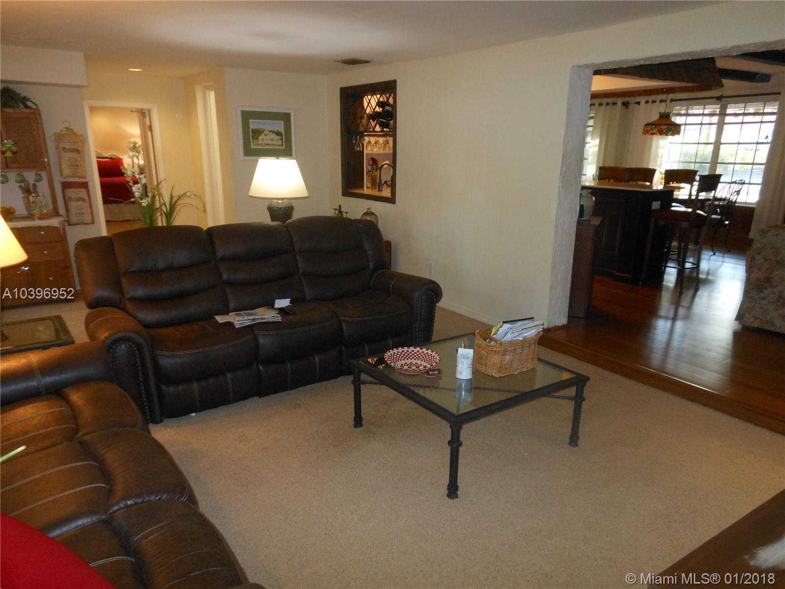 14605 Fitzpatrick Road Miami Lakes, FL 33014 - Photo 21 of 25 Gallery Image 21