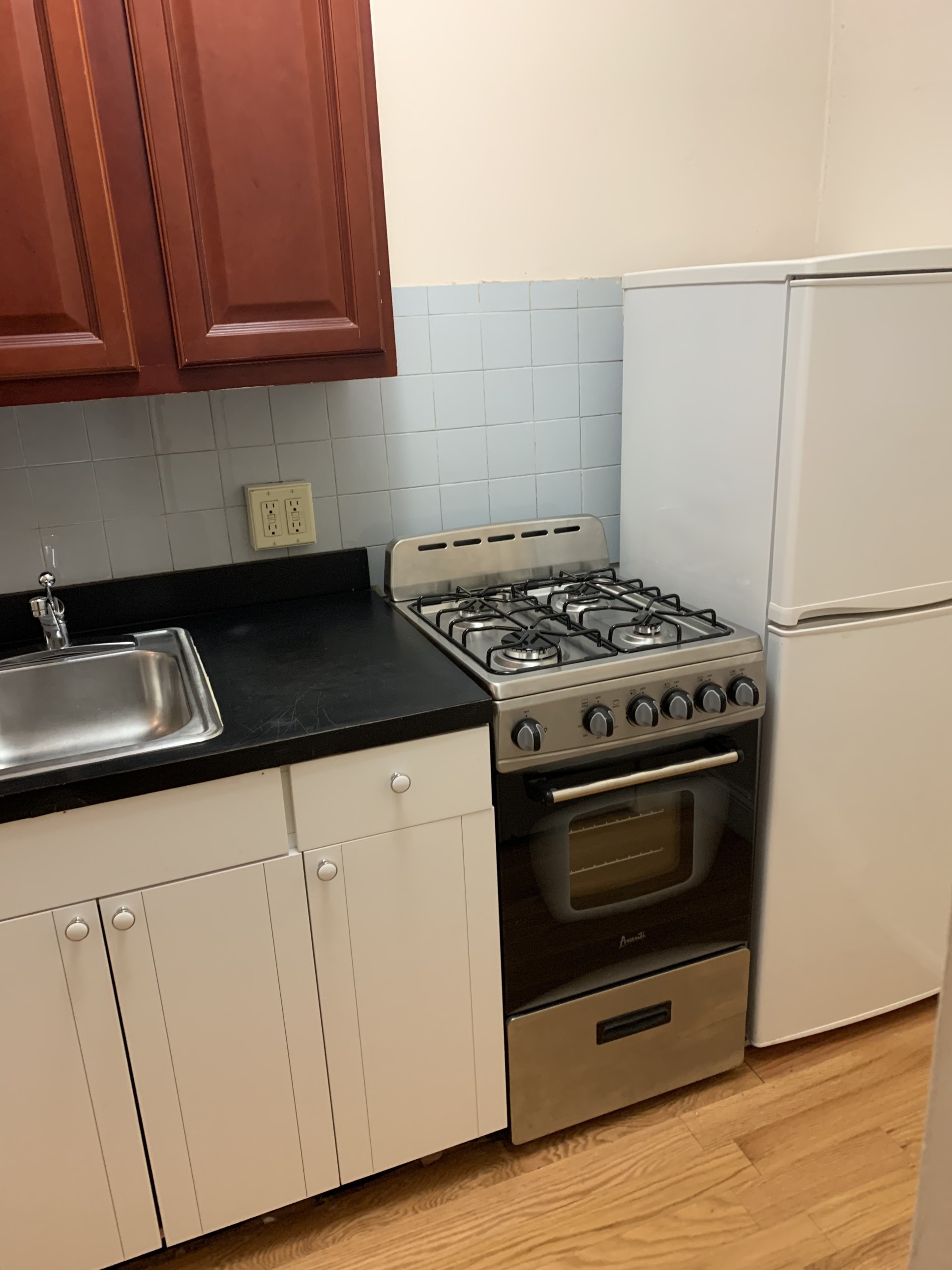 332 East 54th Street, Unit 3D Manhattan, NY 10022 - Photo 5 of 6