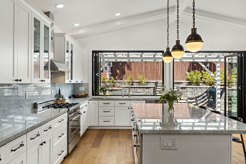 746 Devonshire Drive Encinitas, CA 92024 - Photo 2 of 16