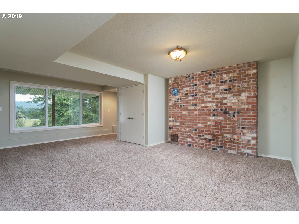 19508 South Henrici Road Oregon City, OR 97045 - Photo 27 of 32