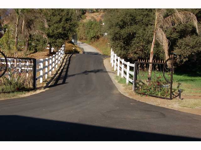 1059 Little Gopher Canyon Road Vista, CA 92084 - Photo 11 of 23