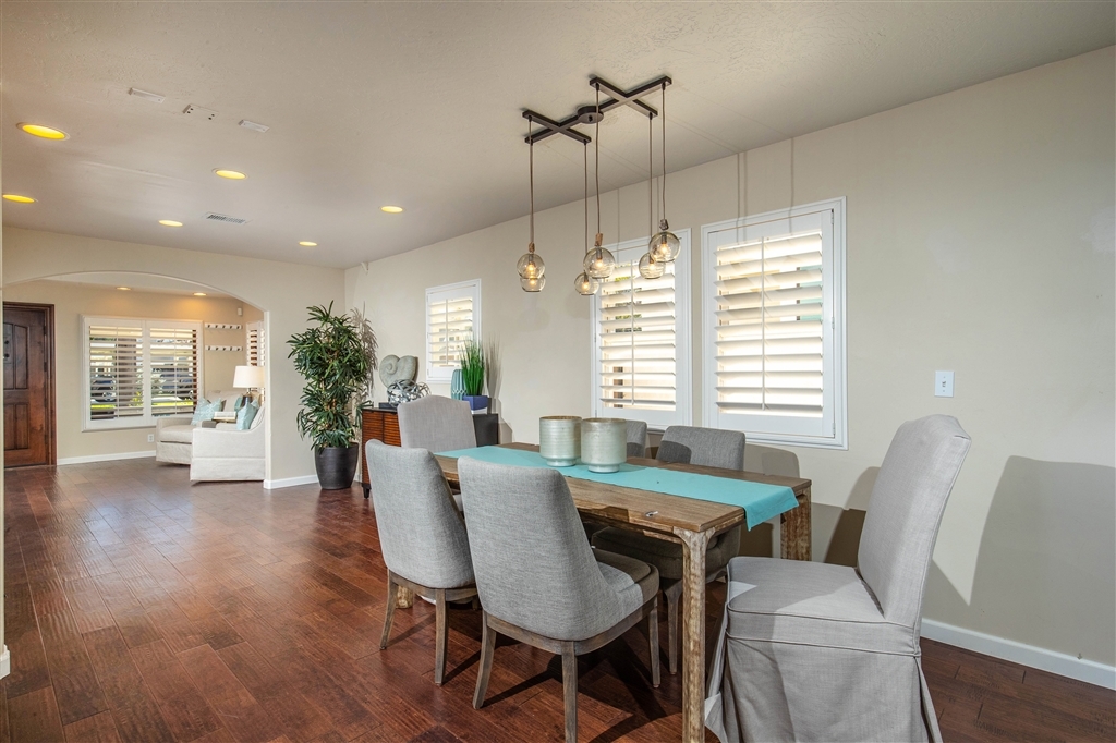 418 Sylvia Street Encinitas, CA 92024 - Photo 5 of 25