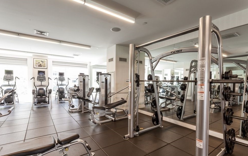 Liberty Luxe 200 N End Ave, Manhattan, NY 10282 - Photo 4 of 7