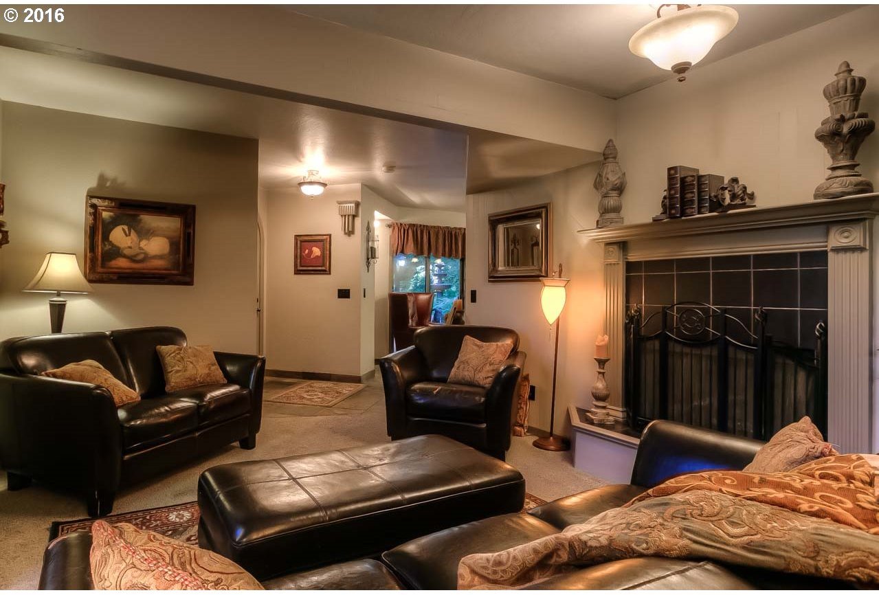 3836 Spring Street South Salem, OR 97302 - Photo 30 of 32 Gallery Image 30