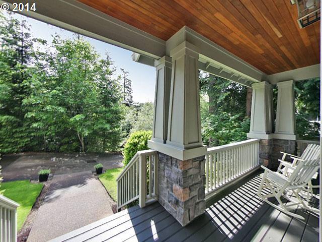 10364 Southwest Todd Street Portland, OR 97225 - Photo 9 of 16
