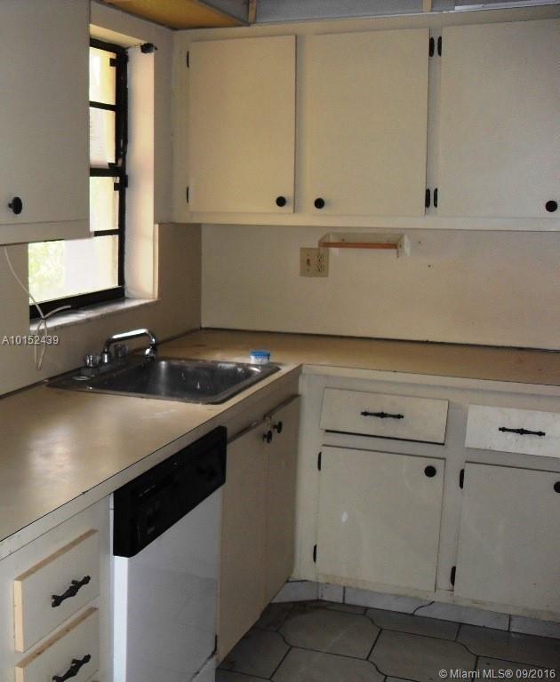 California Club Miami, FL 33179 - Photo 4 of 6